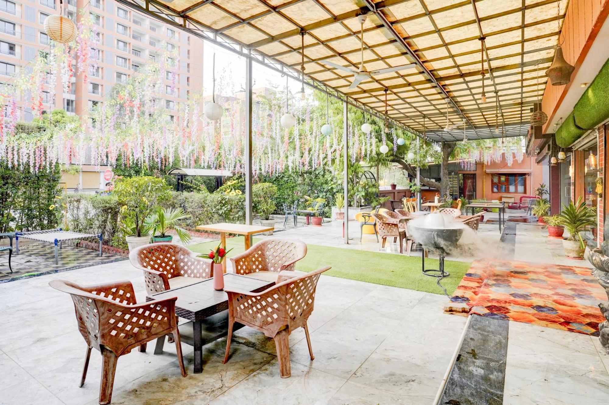 Palette- Siddharth Inn Gandhinagar Eksteriør bilde