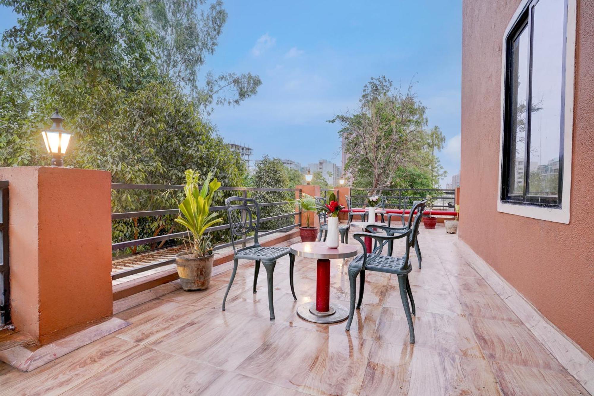 Palette- Siddharth Inn Gandhinagar Eksteriør bilde