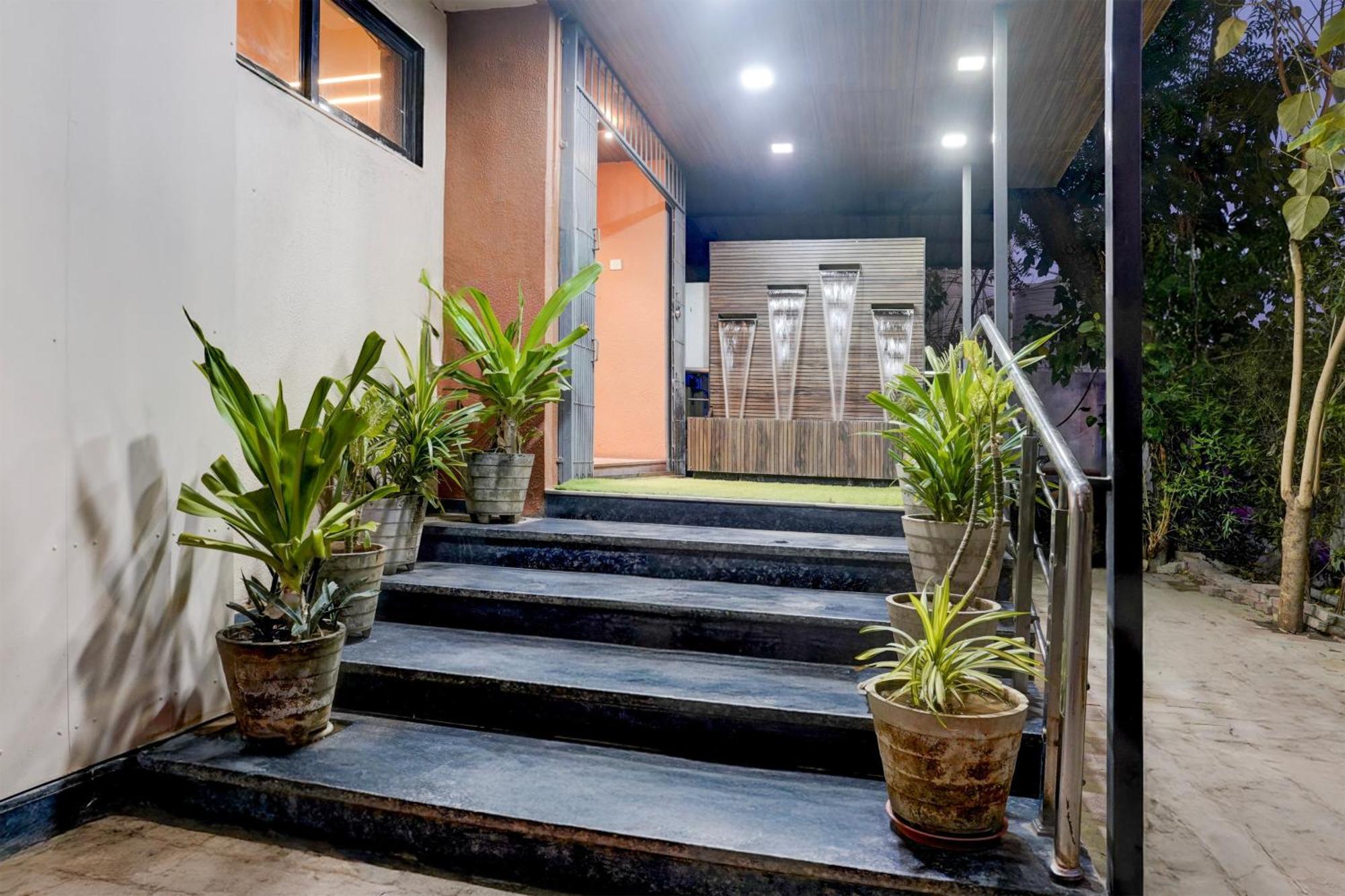 Palette- Siddharth Inn Gandhinagar Eksteriør bilde
