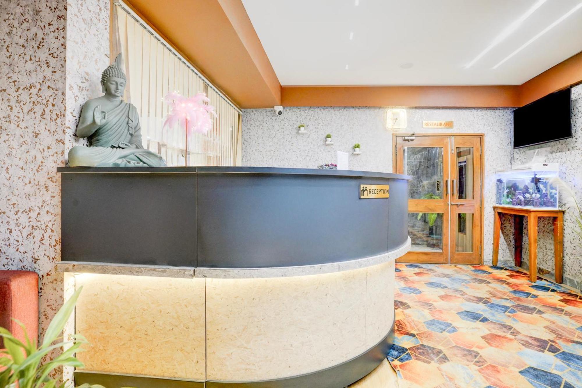 Palette- Siddharth Inn Gandhinagar Eksteriør bilde