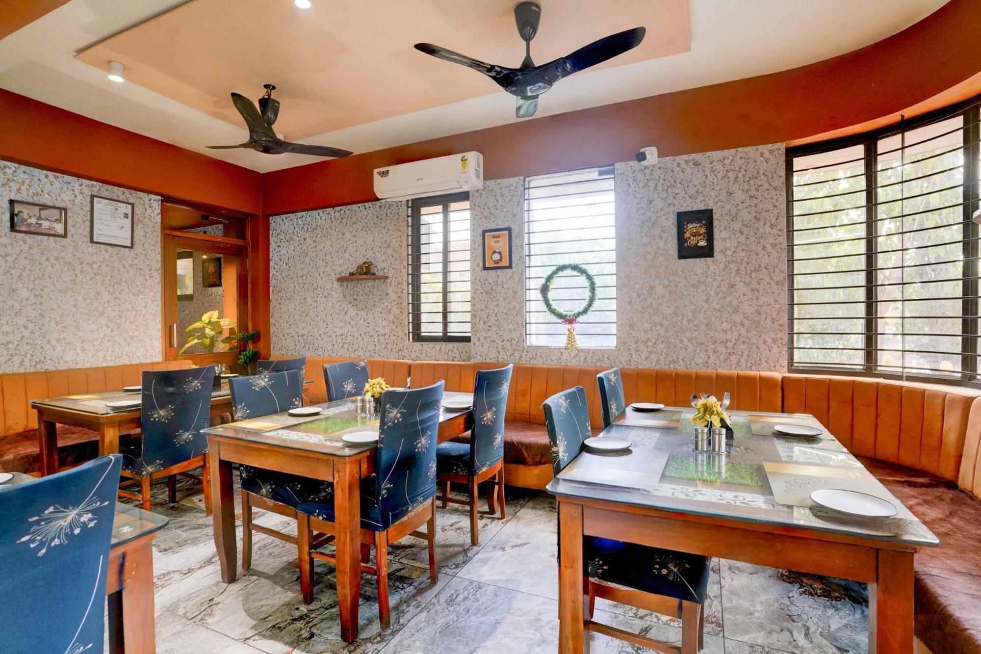 Palette- Siddharth Inn Gandhinagar Eksteriør bilde