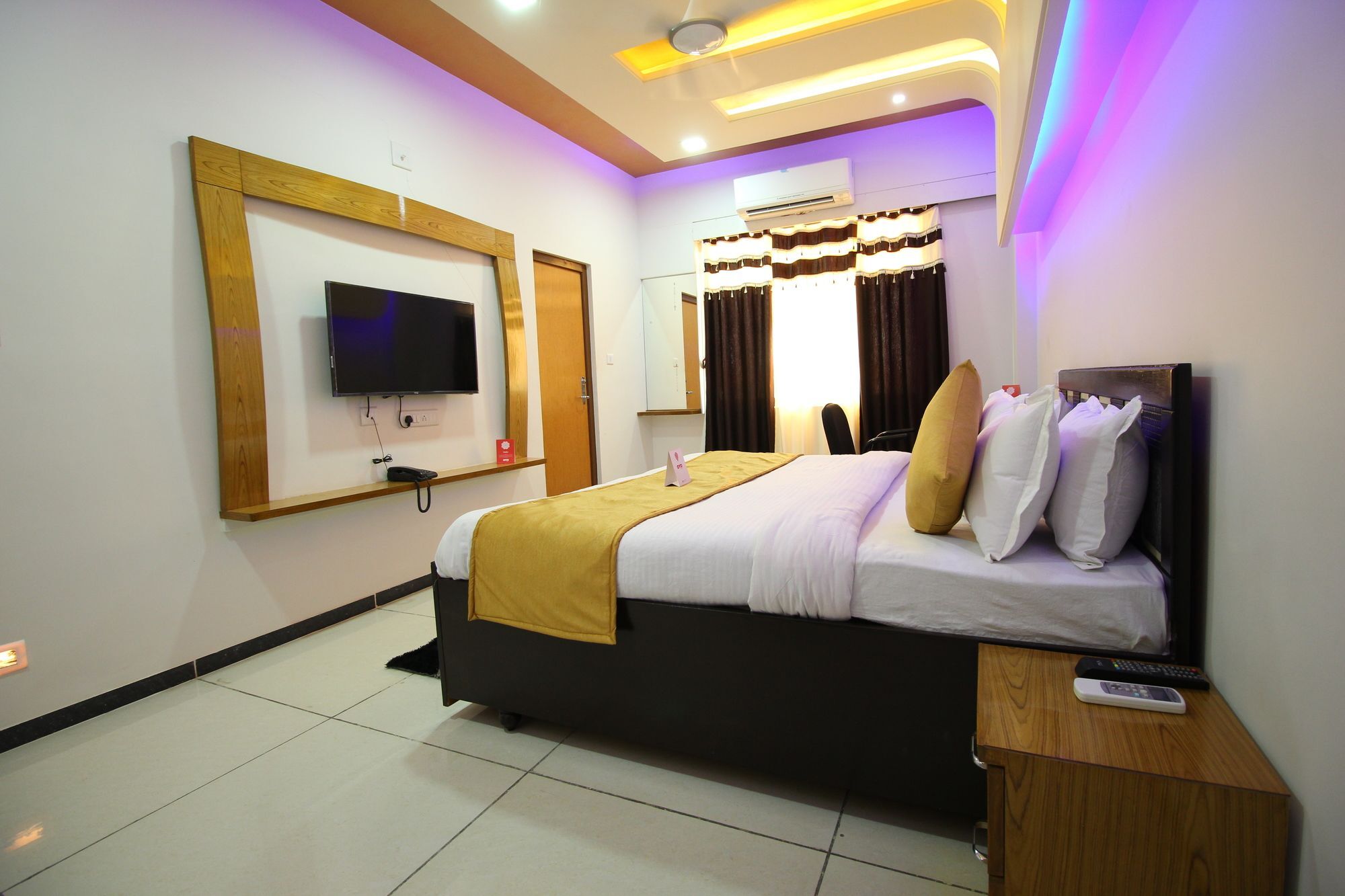 Palette- Siddharth Inn Gandhinagar Eksteriør bilde